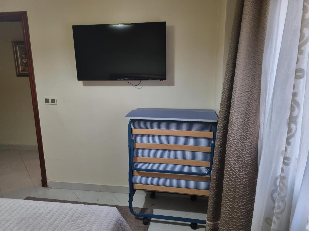 New Luxury Apartment, 3 Bed, 7Mins To Beach - Aida タンジェ エクステリア 写真